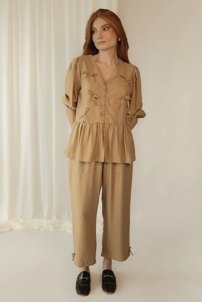 BLUSA PEPLUM ACONCHEGO