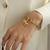 Pulseira Feminina em Camadas de Ouro com Pingente Retro Punk Gó na internet