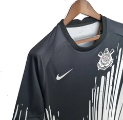 Camisa Corinthians Pré-Jogo 22/23 Torcedor Nike Masculina - Preta e Branca - k2esportes | camisas de time