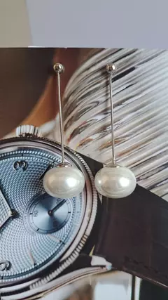 Brinco bijuteria perola pendurada na internet