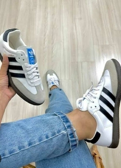 Samba Classic Feminino na internet