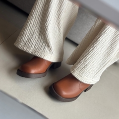 Bota Coturno Chelsea Feminina Cano curto Marrom Caramelo - loja online
