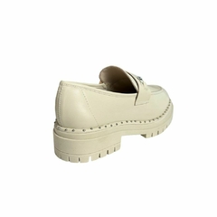 Mocassim Feminino Judy Tratorado aplicações Off - comprar online