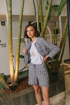 Bermudas Kieve de bouclé flecos - comprar online
