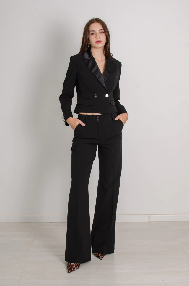 Pantalón sastrero negro de Claudia Arias