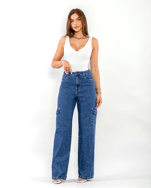 CALÇA JEANS FEMININA WIDE LEG COM BOLSO CARGO 22186 ESCURA