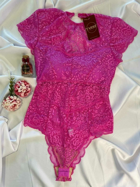 BODY EM RENDA COM BOJO 272
