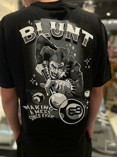 CAMISETA BLUNT PRETA REF:200572 na internet