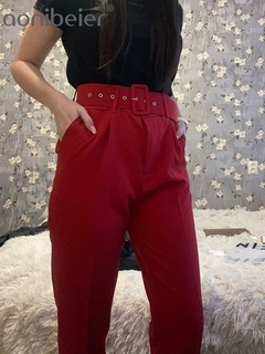 Calça terno com cinto