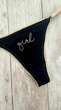 LESS GIRL - comprar online