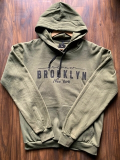 Buzo brooklyn frizado VERDE MILITAR - Pantaleon streetwear