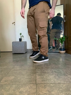 PANTALÓN CARGO MICHIGAN CAMEL
