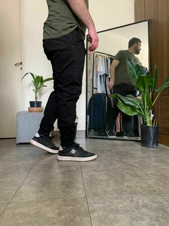 PANTALÓN JOGGER MICHIGAN NEGRO - Pantaleon streetwear