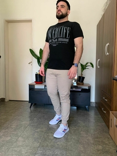 Remera estampada POWERLIFE (TALLE S) - comprar online