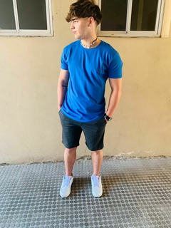 Remera Pantaleon clasica lisa AZUL FRANCIA - comprar online