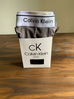 Bóxer Calvin Klein Gris Topo - comprar online