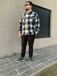 PANTALÓN JOGGER MICHIGAN NEGRO - tienda online