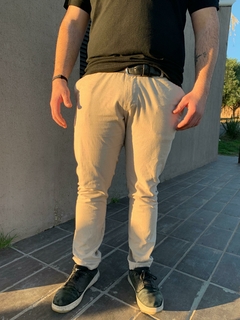 PANTALÓN CORTE CHINO MICHIGAN BEIGE - tienda online