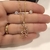 Conjunto 45m Anjinho vazado com Micro Zircônias coloridas e delicado brinco Ponto de Luz banho Ouro 18k (CJ1528)