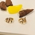 Brinco Argola Articulada Peq. 1,5mm design Folhas cravejadas em Micro Zircônias coloridas banho ouro 18k (ARG1414)