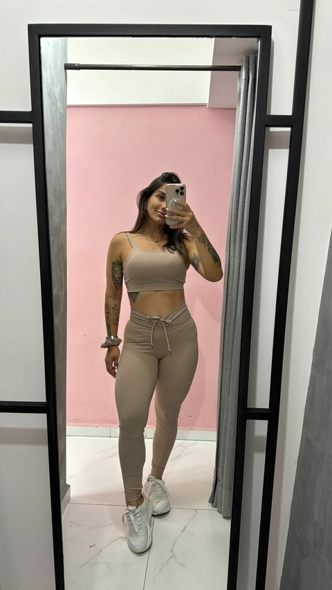 Calça Legging nude Cos Francido com Empina bumbum - comprar online