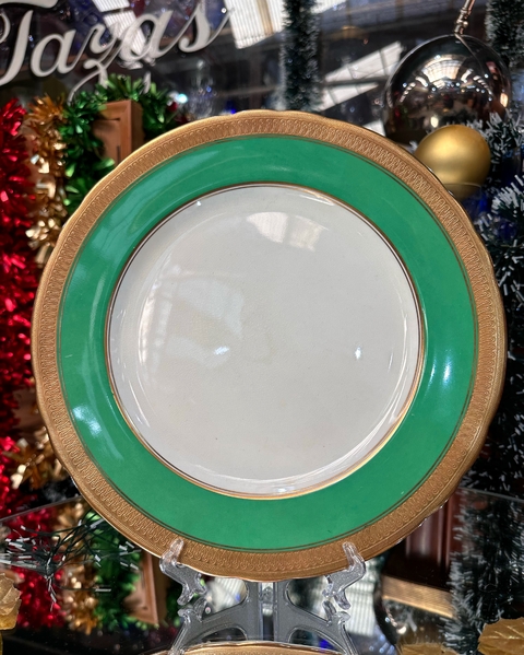 plato decorativo en porcelana
