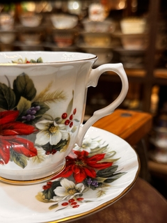 Taza de té con plato CROWN TRENT en internet
