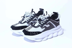 Versace Chain Reaction na internet