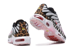 NIKE AIR MAX TN na internet