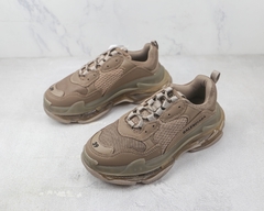 Balenciaga Triple`s - comprar online