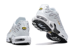 NIKE AIR MAX TN - QG PREMIUM