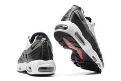 NIKE AIR MAX 95 - QG PREMIUM
