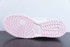 Imagem do NIKE DUNK LOW LX ‘ PINK FOAM’