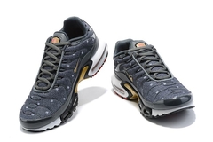 NIKE AIR MAX TN - QG PREMIUM