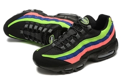 NIKE AIR MAX 95 na internet