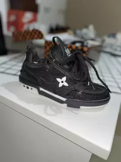 Louis Vuitton Preto/Branco - comprar online