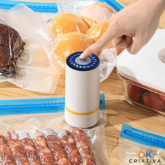 Mini máquina a vácuo - automática e portátil - Ok Criativa | Produtos inovadores para facilitar o seu dia-a-dia