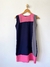 vestido vintage rosa e azul geométrico