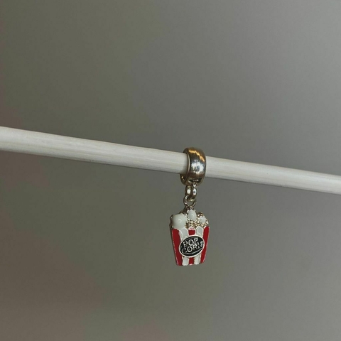 Berloque Pipoca Resina - comprar online