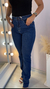 Calça flare azul escura na internet
