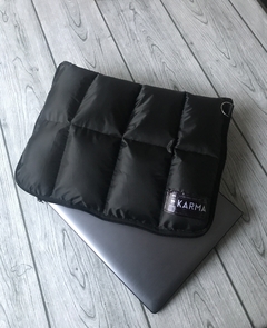 funda notebook puffer