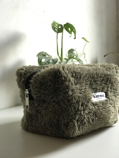 Neceser corderito verde - comprar online