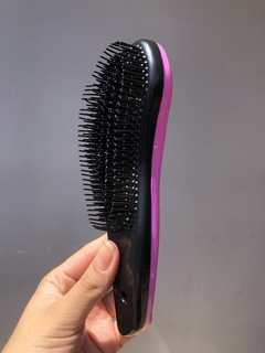 Escova de cabelo formato gota - Inova Cosméticos | Loja de cosméticos 