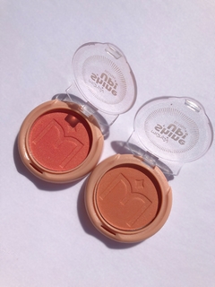 Blush Shine Up Mahav.