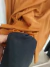 Saia Midi Plissada Caramelo Evasê com Forro Tamanho M - Brechó feminino Ellas 