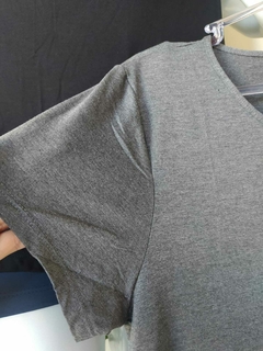 Blusa feminina longa long line camiseta