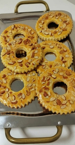 Aros de masa quebrada con almendras - Mercado DaNat