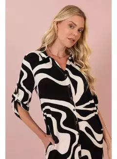 Chemise estampada na internet