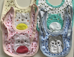 Imagen de Babero de Toalla Pintitas (pack x 6) - Talles 1-2-3