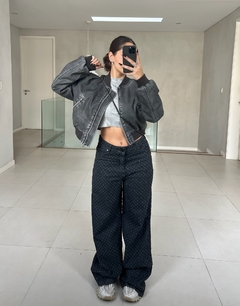 SWEATER MUST en internet